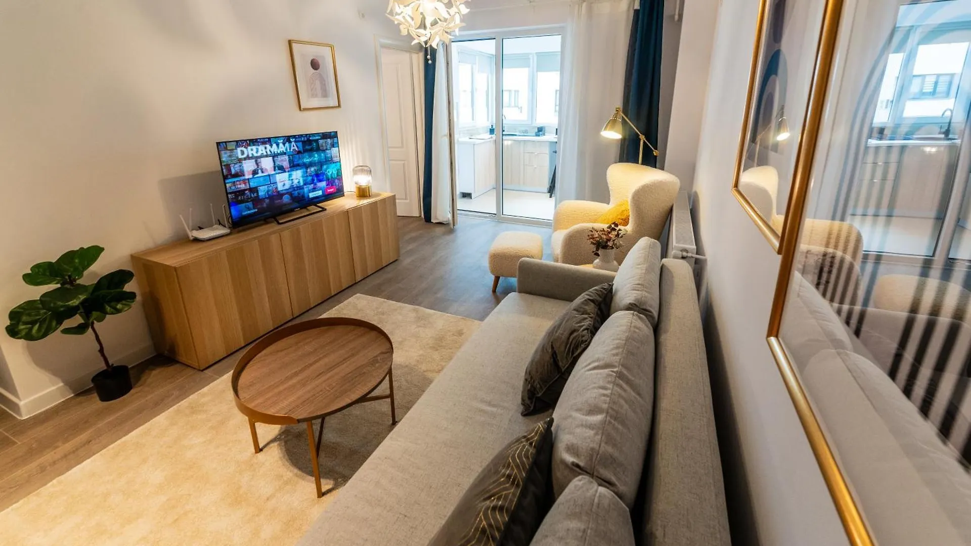 Central Residence Apartment 212, B4 Bükreş