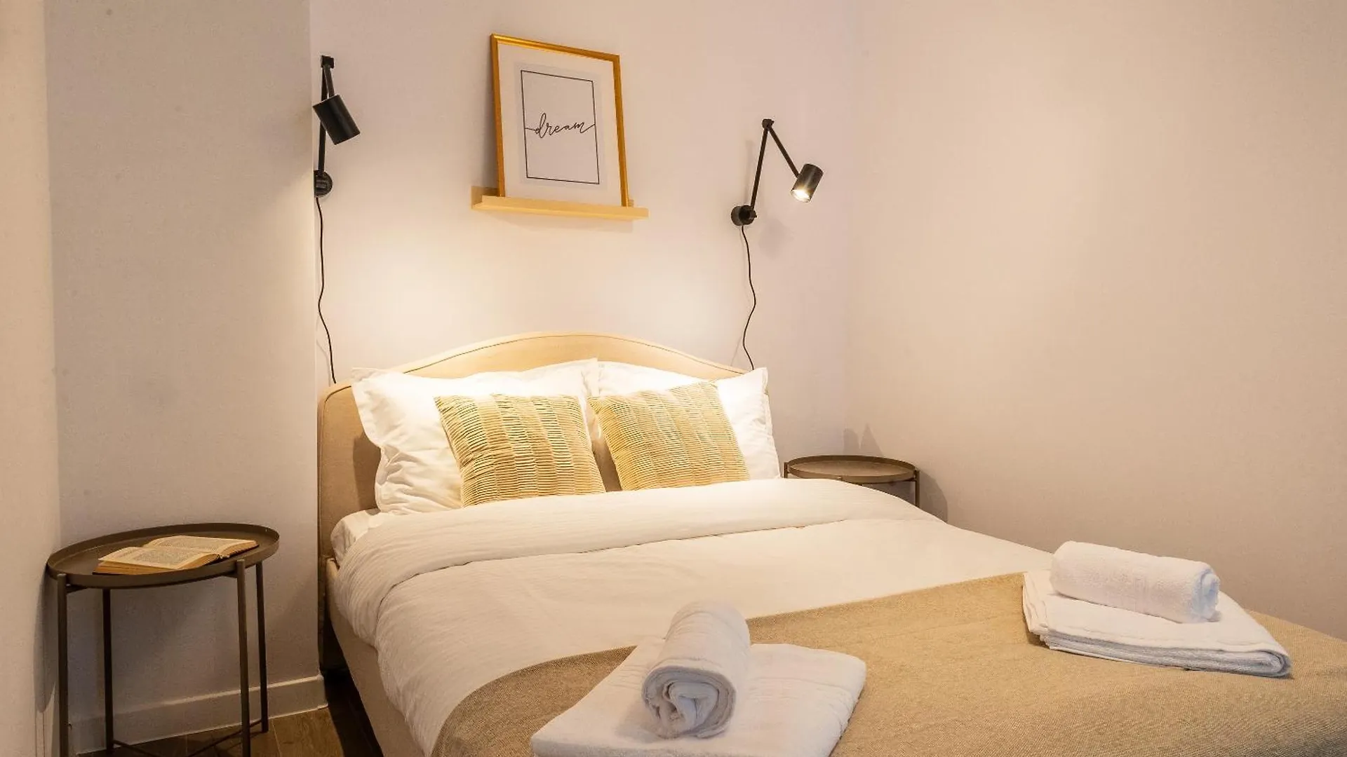 Central Residence Apartment 212, B4 Bükreş